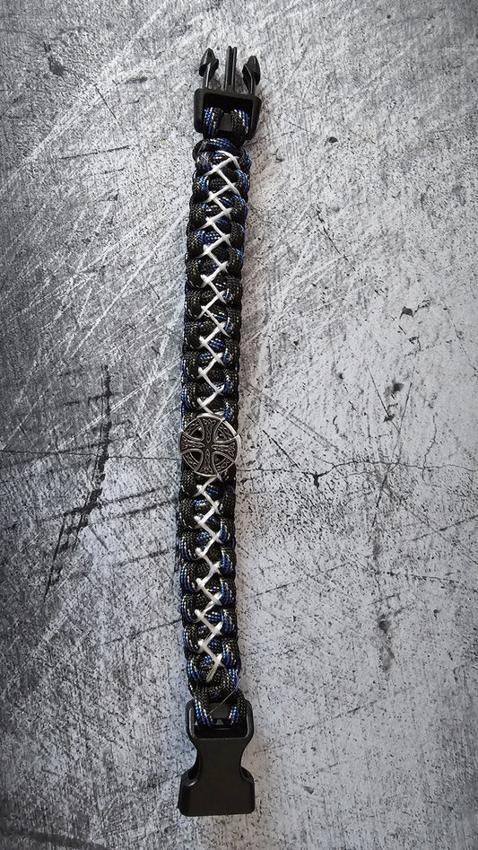 Bracelet de survie en type paracorde – Noir, bleu & croix viking