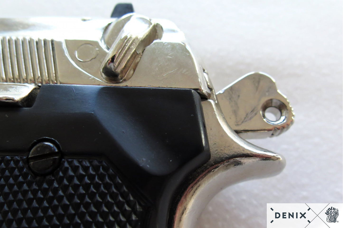 Réplique du pistolet Beretta, 92 F