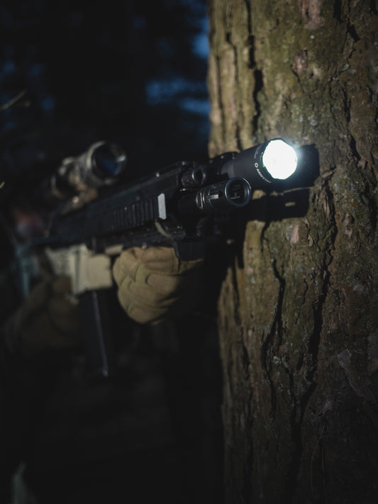 Dobermann Pro Magnet USB – 1500 white